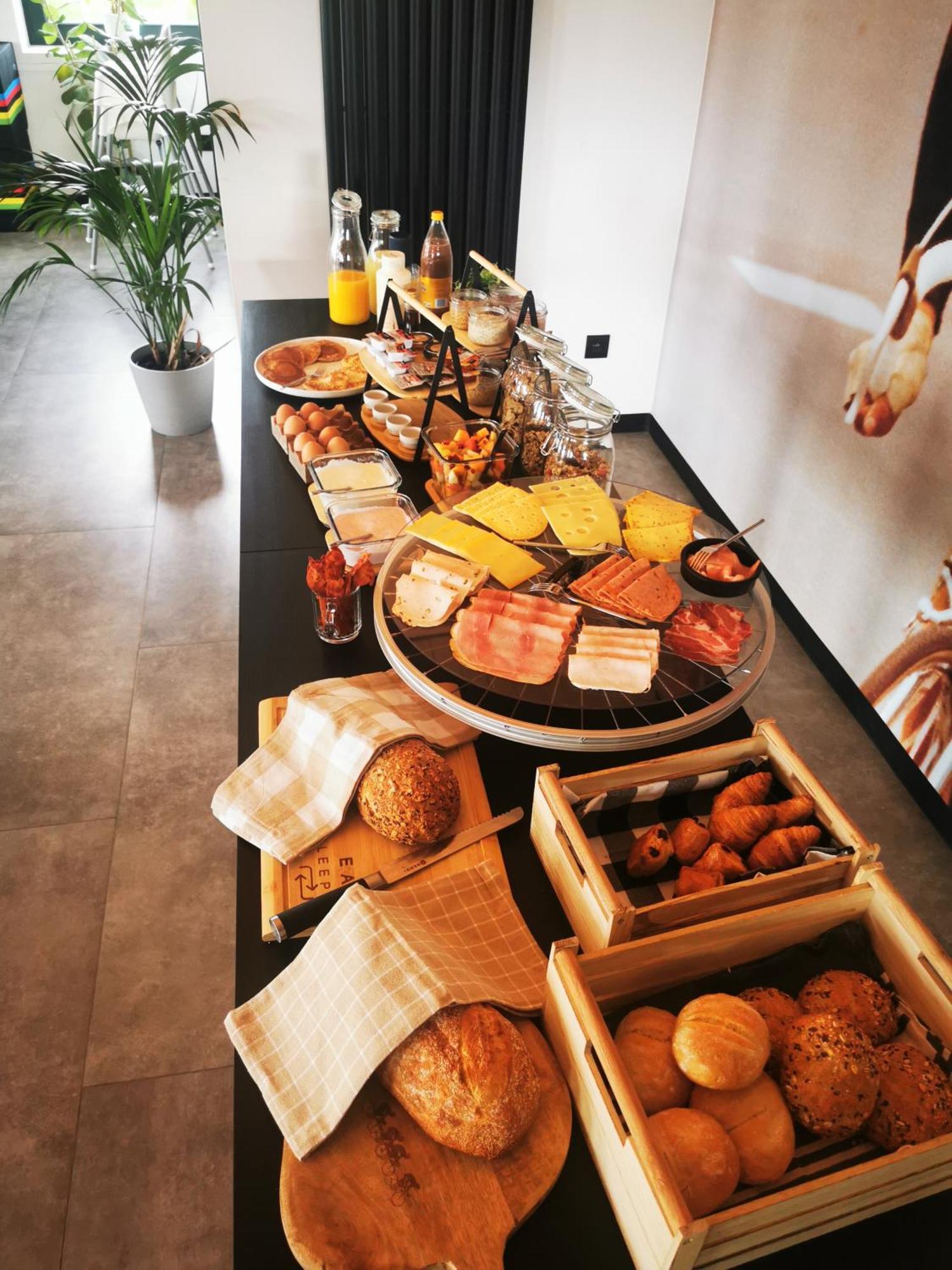 Bed and Breakfast Apres-Velo Brakel Zewnętrze zdjęcie