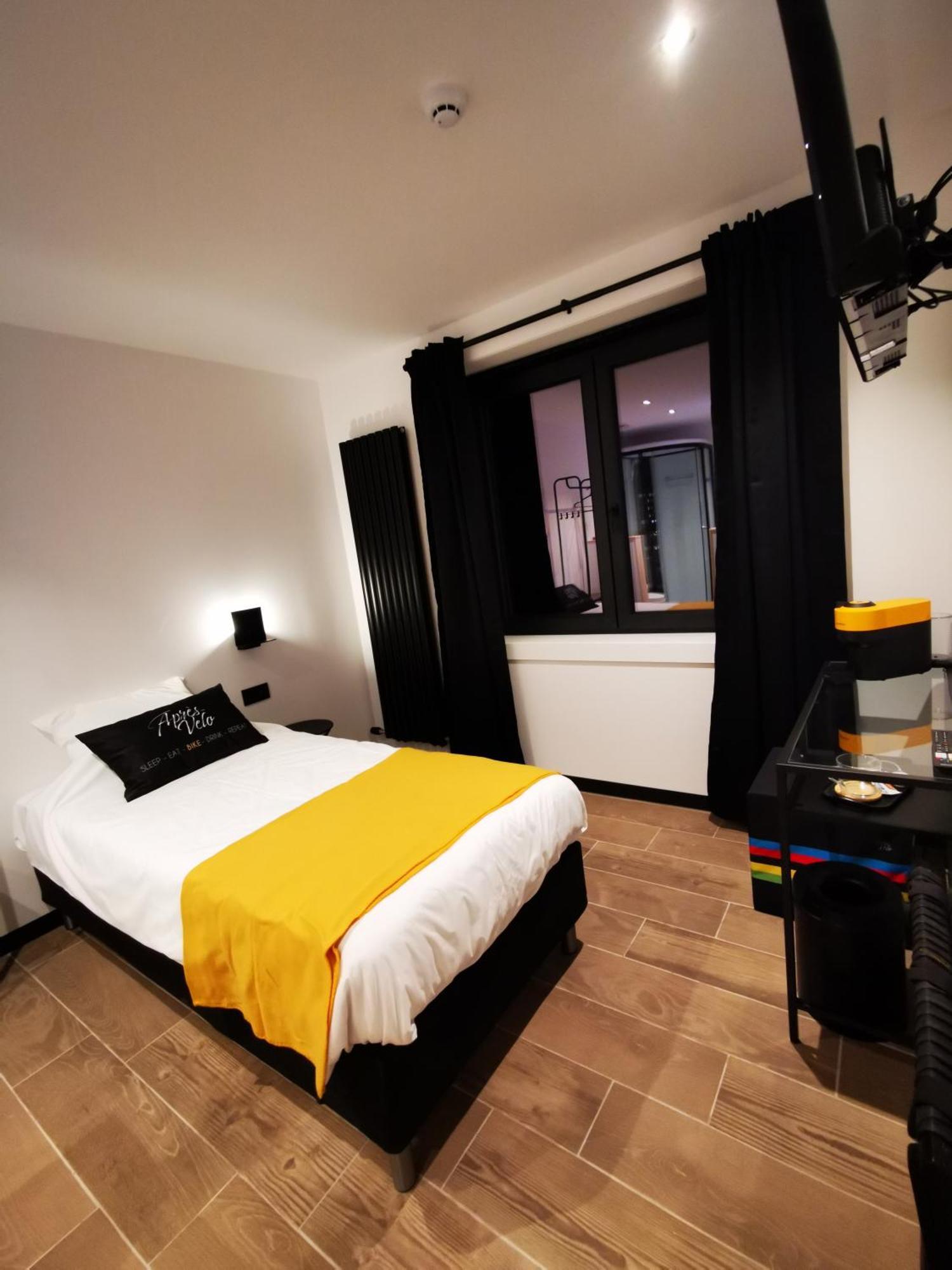 Bed and Breakfast Apres-Velo Brakel Zewnętrze zdjęcie